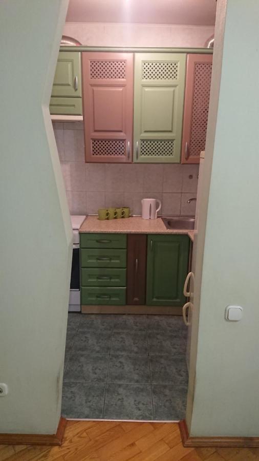 Green Rose Kiew Exterior foto