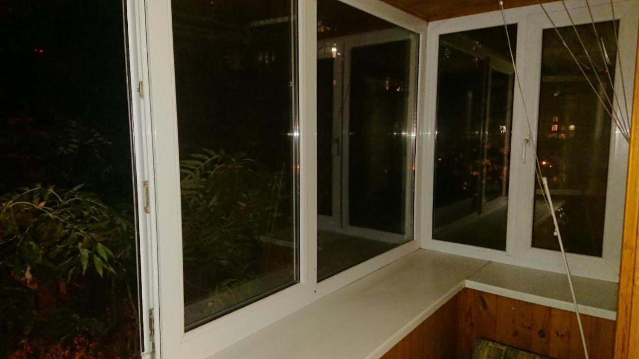 Green Rose Kiew Exterior foto